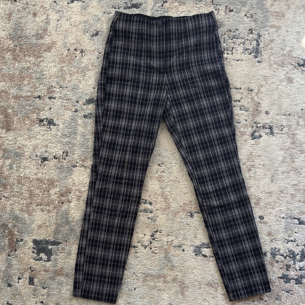 Violets & Roses Women’s Plaid Pants size 4/27